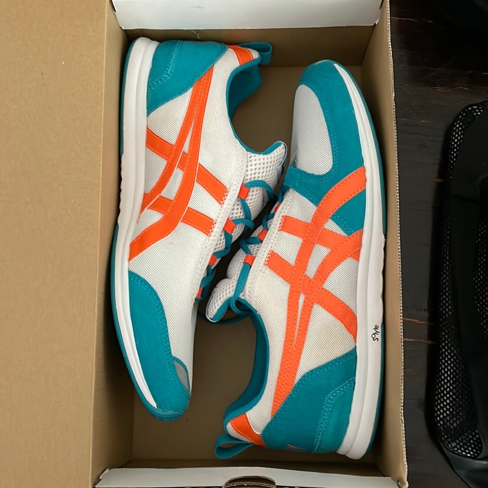 ONITSUKA TIGER ULT RACER SYNDEY MARATHON 9.5